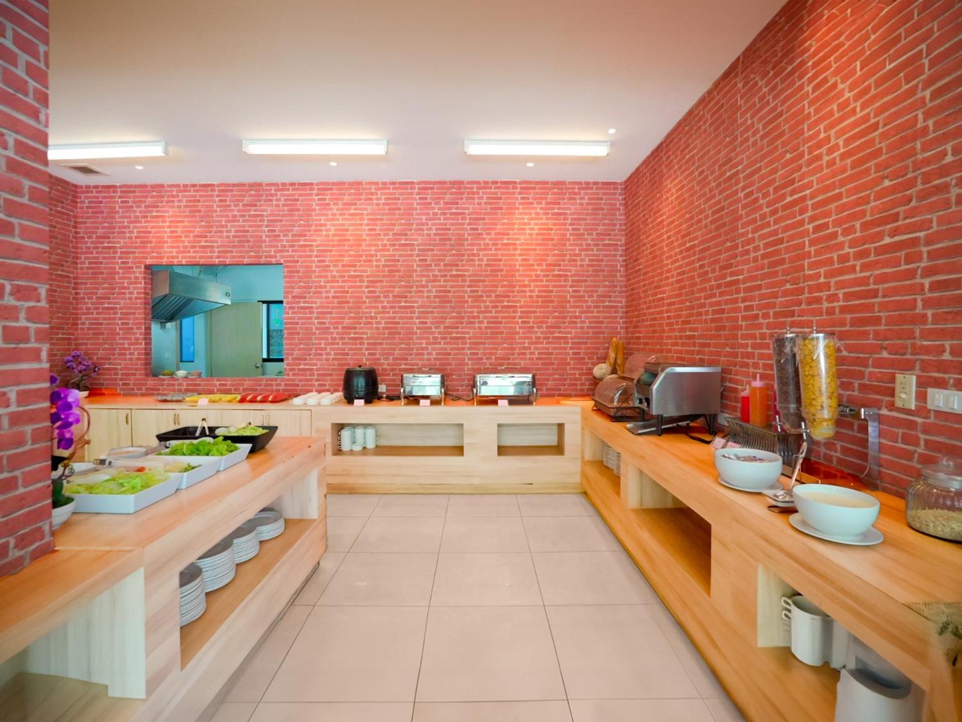 Phoenix Hotel Karon Beach Екстер'єр фото