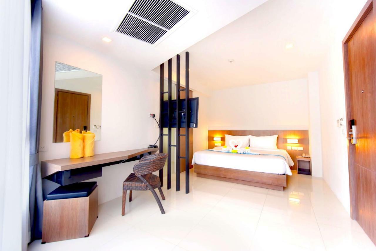 Phoenix Hotel Karon Beach Екстер'єр фото